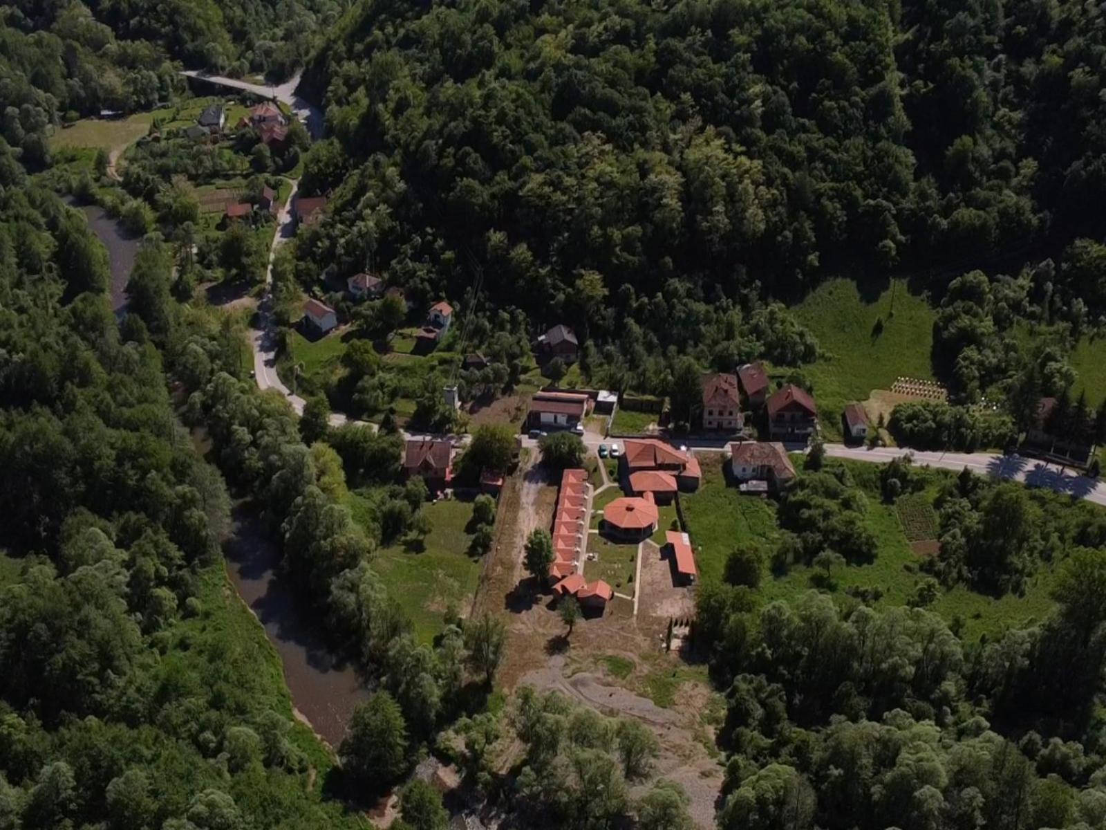 Hotel Juzni Vetar à Trnski Odorovci Extérieur photo